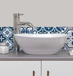 6 bandes adhésives motif Azulejos L.4,8 x H.195 x l.0,4cm - bleu et gris