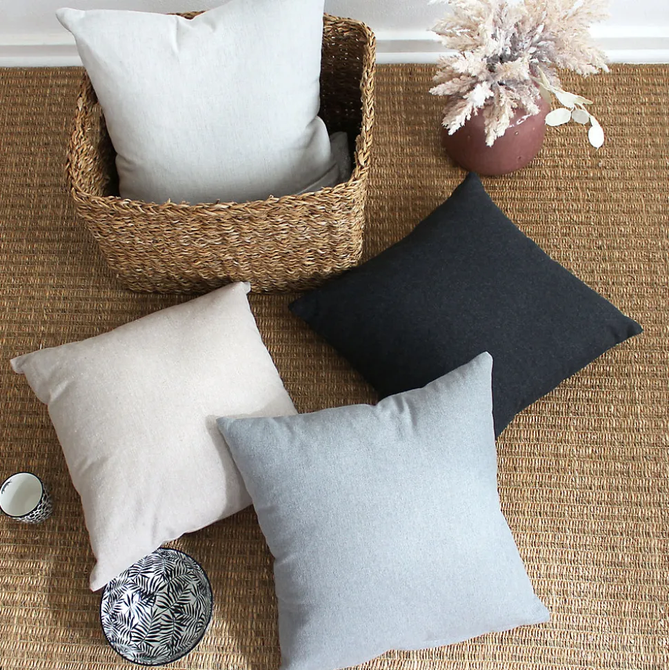 2 Coussins décoratif carré, déhoussable, Sable, Aspect Chiné, Collection Dune, CMADECO