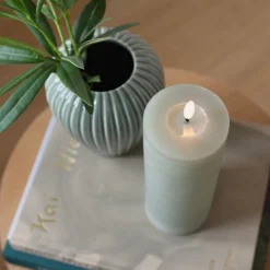 Bougie pilier LED rechargeable Sia. 7,5 x 20 cm Verte