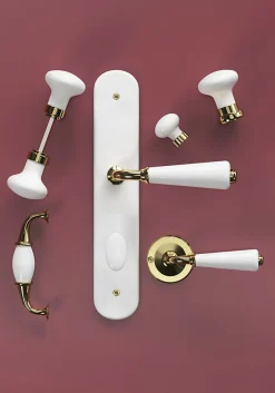 Bouton de meuble GoodHome Porcelaine Vras or Ø2.9cm x l.2.9cm x h. 2.9cm x p.3.2cm