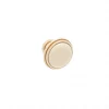 Boutons pour meubles en zamac et Porcelaine Diamètre 35 Patine royale en or ivoire