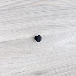 Boutons pour meubles en zamac Diamètre 25 Vernis noir mat