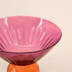 Coupe bicolore en cristal à facettes