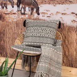 Coussin carré imprimé pompons Africa L.45 x l.45cm Deco&co