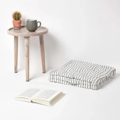 Coussin de sol gris - fines rayures - 40 x 40 cm - HOMESCAPES