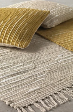 Coussin en coton couleur beige 45x45 cm