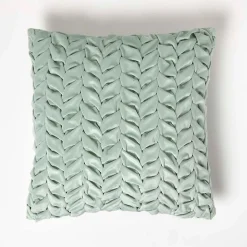 Coussin en velours plissé grace, vert - HOMESCAPES