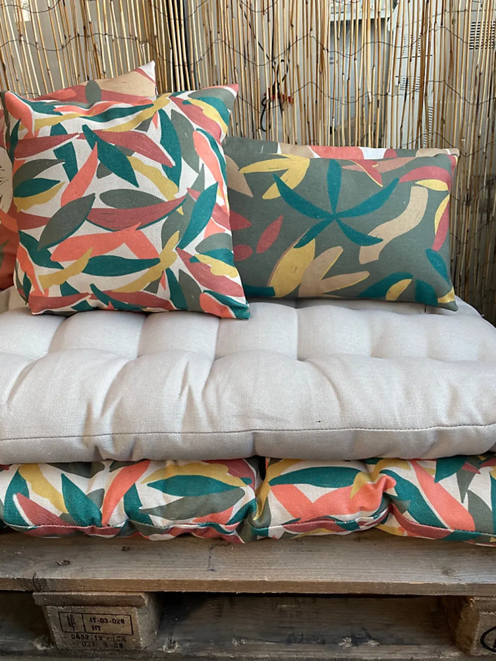 Coussin Ornami L.40 x l.40 cm vert feuilles