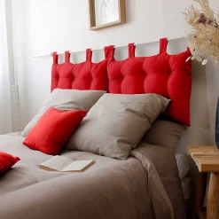 Coussin tête de lit en coton et pattes boutonnées (70x45 cm - Rouge)
