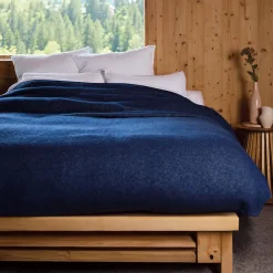 Couverture chaude laine et mohair (220x240 cm - Bleu Foncé)