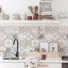 Crédence adhésive lavable cuisine beige et gris en vinyle lavable et amovible - 1 rouleau 50x300 cm - Decochic