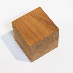 Cube Bois de Teck Huilé - 9X9X9cm - Objet Décoratif à Poser