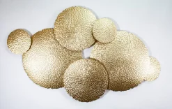 Décoration murale rond doré effet martelé L.54 x l.90 cm