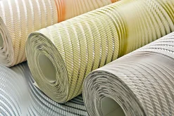 EDEM 85030BR35 Papier peint à rayures légèrement texturé accents métalliques 5,33 m2