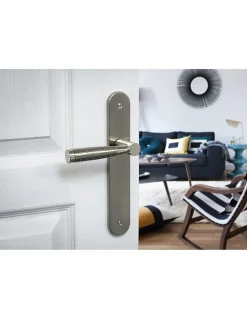 Ensemble de poignées pour porte intérieure Helios sans trou, carré 7mm, entr'axes 195mm, nickelé brossé - THIRARD