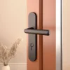 Ensemble poignée sur plaque rond GoodHome Dizel effet nickel noir L.121.5mm x l.40mm entraxe 195mm