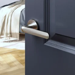 Ensemble poignée sur rosace rond à visser GoodHome Garlan effet nickel satin gris Ø50mm