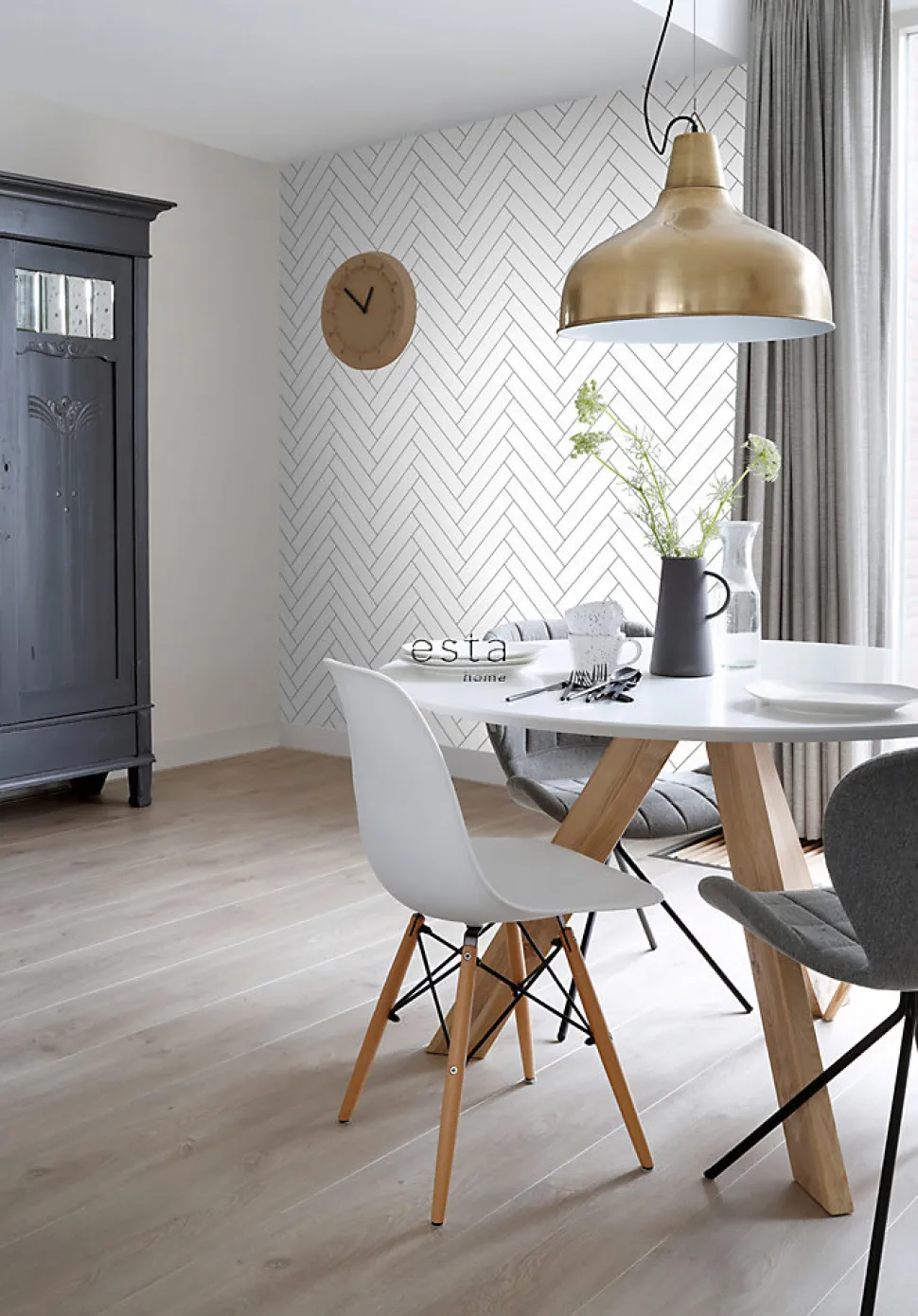 ESTAhome papier peint chevron noir et blanc - 53 cm x 10.05 m - 139219