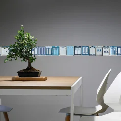 Frise adhésive décorative 10 cm X 300 cm - Série Cabines de Plage en Bois et Bleues Typiques