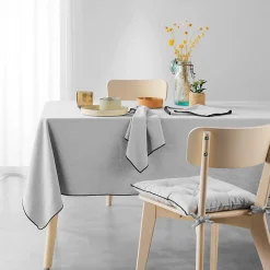 Galette de chaise en coton recyclé et bourdon apparent (40x40 cm - Gris clair)