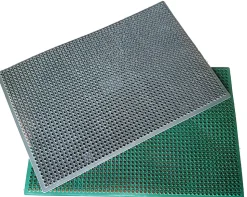 Gratte pied vert trèfle L.60 x l.40 cm