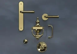 Heurtoir de porte extérieur GoodHome Tudy effet laiton doré H.180 mm x l.97 mm