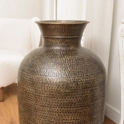 HONORE - Vase alu L53cm H75cm couleur laiton noir antique effet martelé