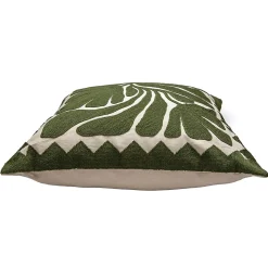 Housse de coussin en coton fleuri vert et blanc cassé 45 x 45cm Petunia, Deko & Co