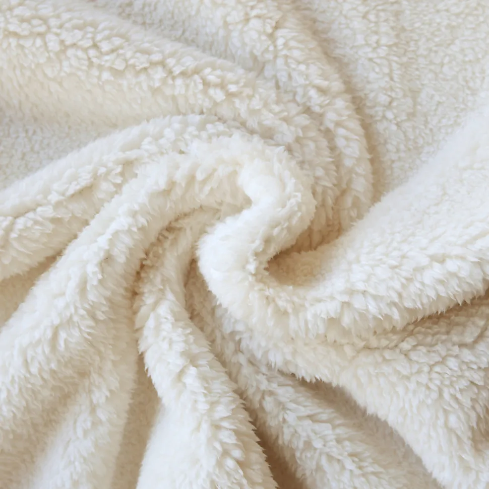 Jeté de canapé et lit motif vichy en polaire (220x240 cm - Bordeaux)