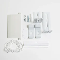 Kit rail et lamelles verticales orientables ouverture centrale blanc l.250 x H.260cm Madeco