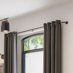 Kit tringle à rideau extensible industriel noir mat Araxos GoodHome L. 120/210 x Ø16/19 cm