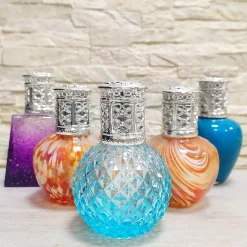Lampe catalytique Blue Diamonds (100ml). Assainit l'environnement et élimine mauvaises odeurs et impuretés de air sans les masquer