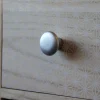 Lot 6 boutons de meuble arrondi Plastic gris Ø3.2cm x p.2.1cm