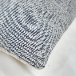 Lot 2 coussins carrés 40 x 40 cm coton brodé dégradé de bleu - ABYSS