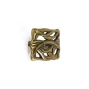 Manche en Zamak avec finition en cuir, dimensions: 53x44x22mm, inserts: 32mm-