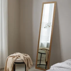 Miroir Debout Tulup 156x36 cm avec un cadre MDF effet bois pour le dressing