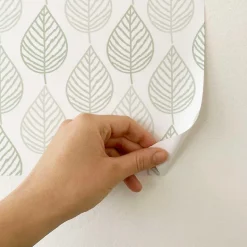 Papier peint adhésif feuillage vert en vinyle lavable et amovible - 1 rouleau 50x300 cm - Decochic