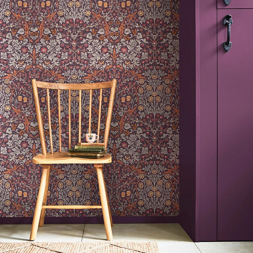 Papier peint intissé Blackthorn plum imprimé fleurs violet L.1000 x l.52cm William Morris