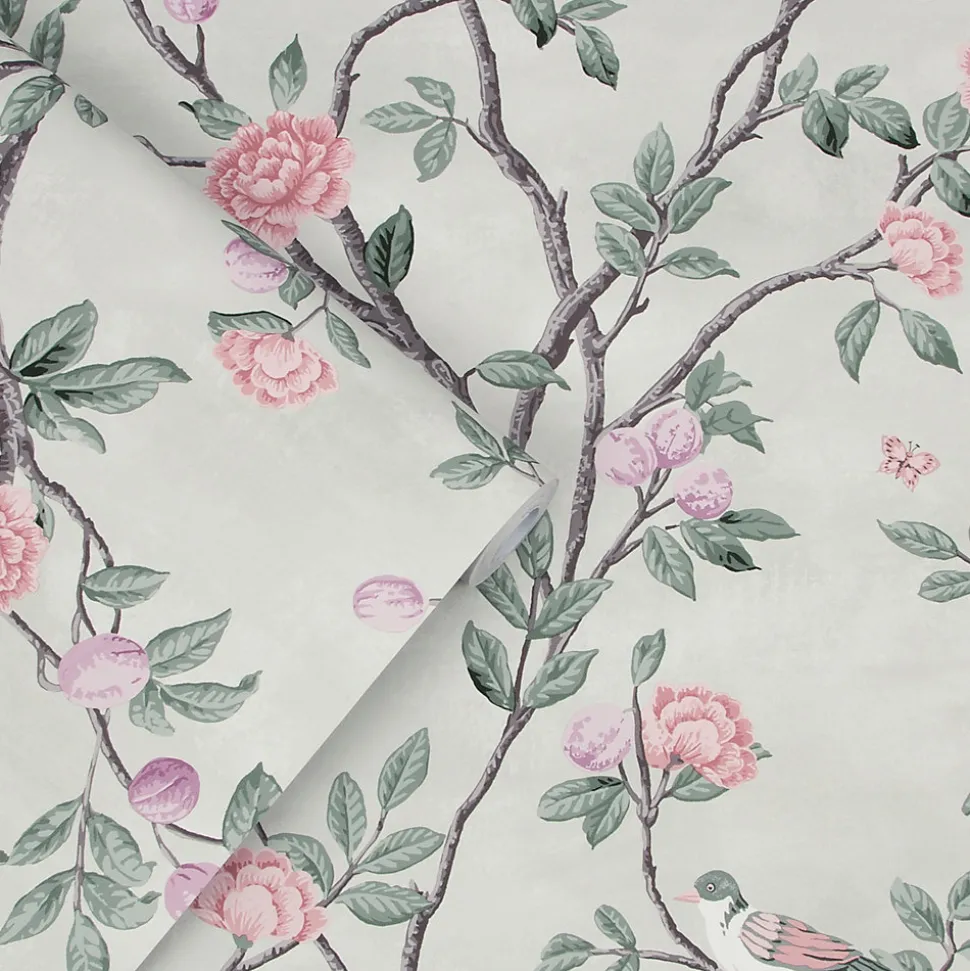 Papier peint intissé Eglantine imprimé fleurs d'eglantine vert L.1000 x l.52cm Laura Ashley