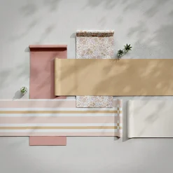 Papier peint pré-encollé vinyle intissé fleuri rose Easy Roll GoodHome Lovko l.53 x H.1005 cm