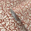 Papier peint vinyle intissé Flaumig GoodHome motif floral terracotta L. 10,05m x l. 0,53m