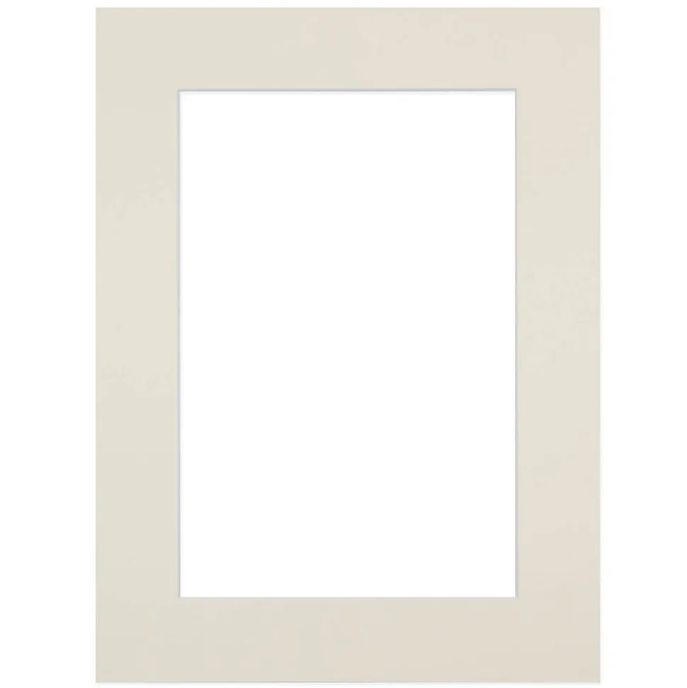 Passe-partout blanc cassé 18x24 cm ouverture 13x18 cm Fabriqué en France