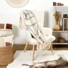 Plaid - Home Deco Factory - Tufte - Ultradoux - Blanc Et Gris - 125 X 150 Cm