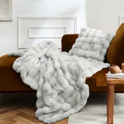 Plaid effet peluche et polaire Mountain