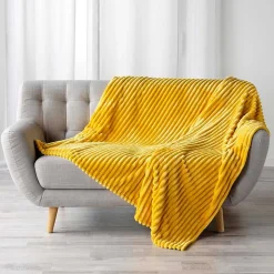 Plaid Flanelle Uni "Kalie" 125x150cm Jaune