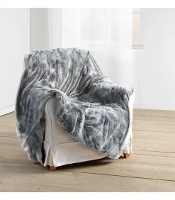 PLAID IMITATION FOURRURE ANTARTIC GRIS - 125x150cm - Gris