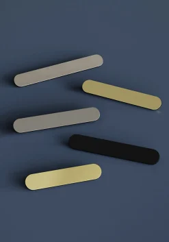 Poignée de meuble arrondi GoodHome Minzh aluminium mat noir l.153mm x l.25mm x H. 16mm entraxe 128mm
