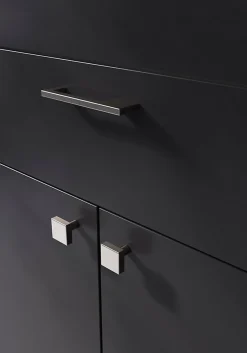 Poignée de meuble Droit GoodHome Skej aluminium effet nickel satin gris l.126mm x l.7mm x H. 30mm entraxe 96mm