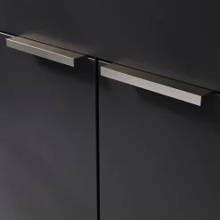 Poignée de meuble Incurvé GoodHome Skej aluminium effet nickel satin gris l.120mm x l.19mm x H. 35mm entraxe 96mm