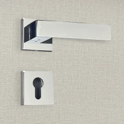 Poignée de porte design à cylindre finition aspect chrome mat Europa - KATCHMEE